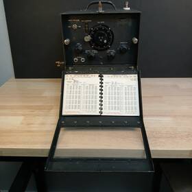 Bc-221-q Allen D Cardwell Signal Corps 1950s Frequency Meter Unit U.s. Army