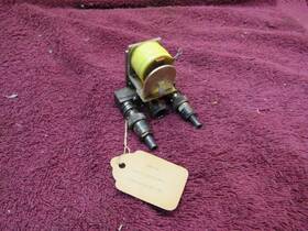 300-11355 Dow Key Nos Vintage Dk Rf Relay 120 Vac Coil Type N/bnc Connectors