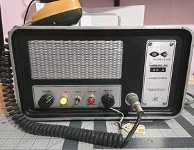 Fm-60a Hammarlund Outercom Fm60a Ham Radio Transceiver Motorola Mic Powers On Read Desc