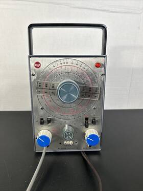 Wr-50b Heathkit Rca Rf Signal Generator Wr-50b. Power On. Sold As-is