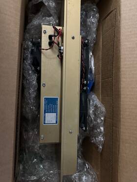 C100d02r Henry Amplifier Uhf 100 Watts