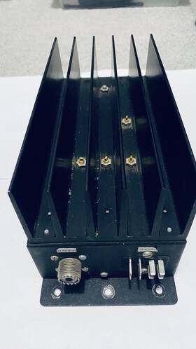 C130a10 Henry Radio Amplifier