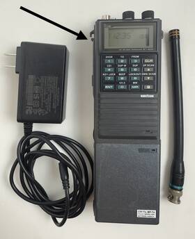 Ic-a20 Icom 34929 Vintage Vhf Air Band Transceiver Handheld Two-way Radio With Charger