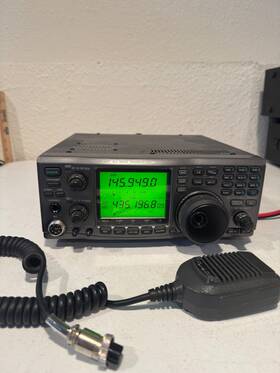 Ic-910d Icom Ic-910 Uhf Vhf All Mode Am Fm Fmn Ssb Cw Satellite With Microphone
