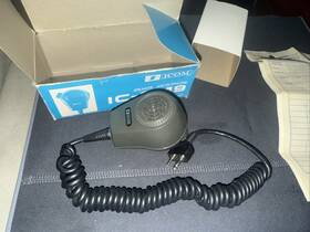 Ic-cm9 Icom Speaker Microphone As Found In Box Very Clean For Age Used