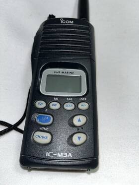 Ic-m3a Icom Vhf Marine Transceiver Handheld