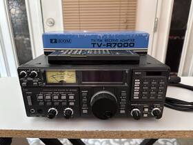 Ic-r700 Icom Communication Receiver With Remote And Tv Module