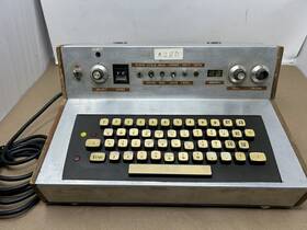 M-300c Info-tech Homemade Morse Code Keyboard - See Photos Powers On And Makes Tones