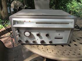240-302 Johnson Vintage Viking Invader Transmitter Ham Radio