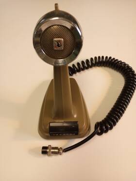 250-888-2 Johnson Desk Microphone