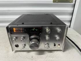 T-559a Kenwood Model T-599 - Ham Radio Transmitter