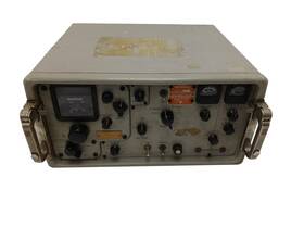 Ssr-11a Magnavox An/ssr-11a Radio Receiving Set Us Navy - Read Description