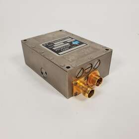 Lm5-4940 Microcom Vtg Radio Frequency Rf Transmitter 1533.5 Mhz 1.5335 Ghz T-72