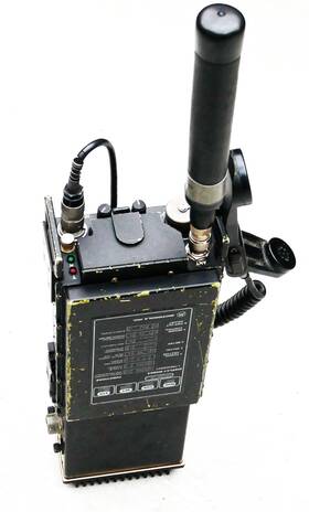 Lst-5c Motorola Satcom Transceiver Lst-5c. Uhf Satellite Communications