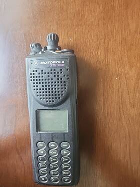 H09uch9pw7bn Motorola Thf48 Xts 3000 800mhz Two Way Radio