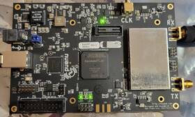 Brf-40 Nuand Bladerf X40 300mhz - 3.8ghz Usb 3.0 Software Defined Radio 6dbm Tx Sdr