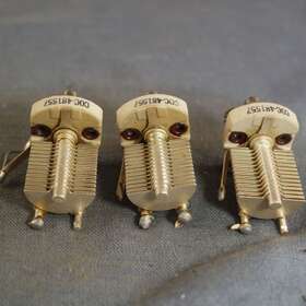 Coc481557 Oak Three Silver Plated Insulated Mount Variable Capacitors 5-80 Pico Farad