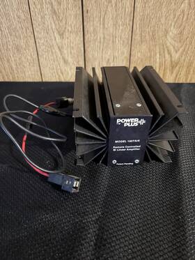 Ampli Bi-linéaire Power Plus 100TR/R – Pour Pièces Détachées (ne Fonctionne Pas)