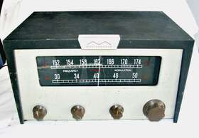 Dr-200 Radio Apparatus Corp. Monitoradio Superheterodyne Broadcast Receiver Usa