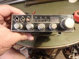 Trc-474 Realistic 2b- Vintage Untested Marine Cb Radio W. Mic- Trc 474