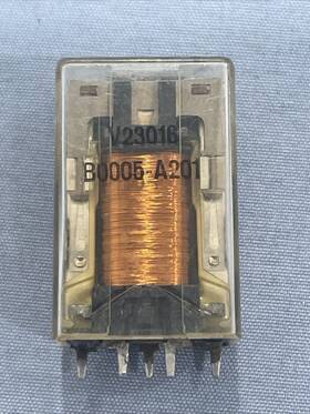V23016-b0005-a201 Siemens Miniature Power Relay