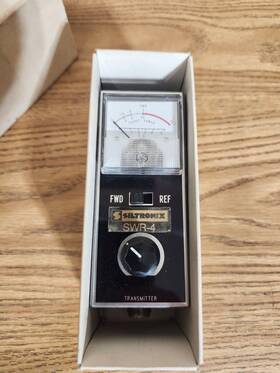 Swr-4 Siltronix Transmitter Japan With Antenna