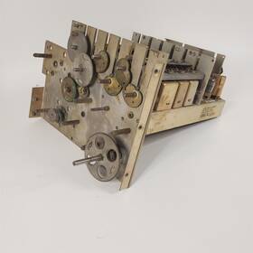 Sm-d-343629 Stewart-warner R-390a/urr High Frequency Receiver Rf Deck As-is For Parts