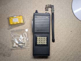 07495 Tempo Vintage S15 Fm Transceiver With Extra Battery And Headphones Sold As Is