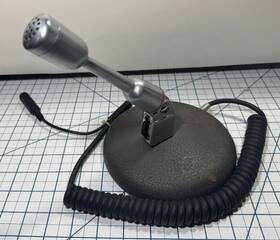 S95d Turner Model Dynamic Hi Impedance Desktop Microphone With Base Untested