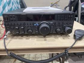 Ft-950 Yaesu 788026110032 Hf/50mhz Radio Transceiver
