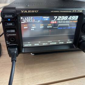 Ft-710ft710aess Yaesu Ft-710 Field Compact Amateur Radio Ham All Mode Transceiver 100w Sdr Tested