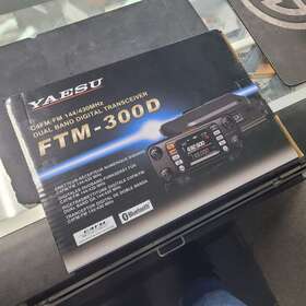 Ftm-300d Yaesu Japan Only Dual Band Fm Digtial Transceiver Ham Radio