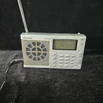 Vintage Grundig Yb 300PE Am-fm 13 Band Sw Shortwave Radio Used. Fixed Price $19.95.