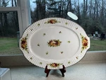 H1055 Royal Albert Old Country Roses Holiday 19" Oval Serving Platter Discont.. Fixed Price $119.99.