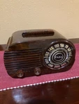 Antique Radio, Fada, 1946-1947, Walnut, Tube Works Great, Model 845. Fixed Price $329.00.