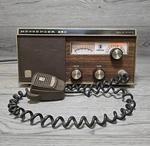 Ef Johnson Messenger 250 50TH Anniversary Cb Radio 23 Channel Wood Faceplate Vtg. Fixed Price $89.99.