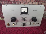 Powers On Heathkit AT-1 Vintage Ham Radio Transmitter Inv # 30426. Fixed Price $79.00.