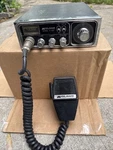 Vintage 1977 Midland Cb Radio Model 77-857 Untested. Fixed Price $39.99.