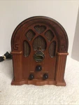 Crosley CR31 Cathedral Style Am/fm Tabletop 10.5 Radio Retro 2005 Works. Fixed Price $29.95.
