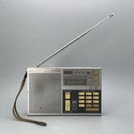 Vintage Sony ICF-7600D Fm/lw/mw/sw Pll Synthesized Receiver Radio Works As Is. Fixed Price $49.00.