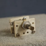 Oak Precision High Stability Variable Capacitor 4-25 Pico-farad P/n 351-1039 #2. Fixed Price $17.95.